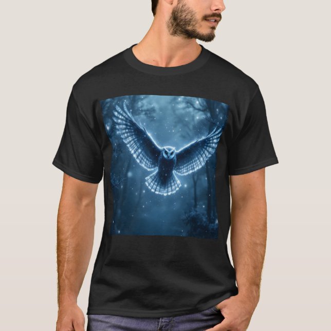 Camiseta Coruja Celestial de Neve Fantasia Mística | Glowin (Frente)