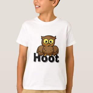 Camiseta Coruja de desenho animado fofa sentada sobre a art