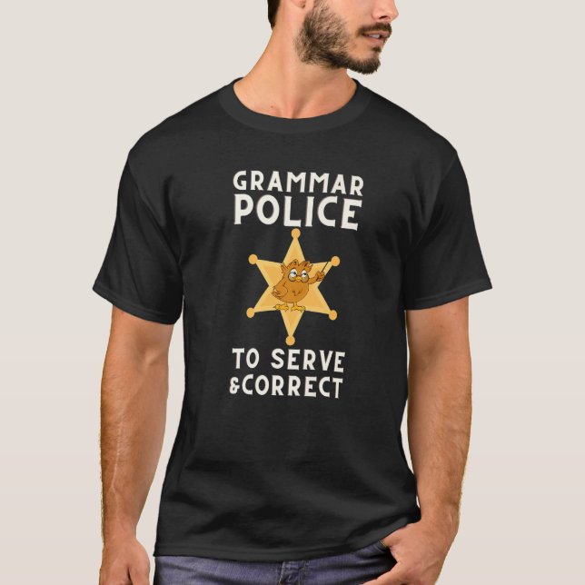 Camiseta Coruja Gramática Inglesa Polícia Gramatical Para S (Frente)
