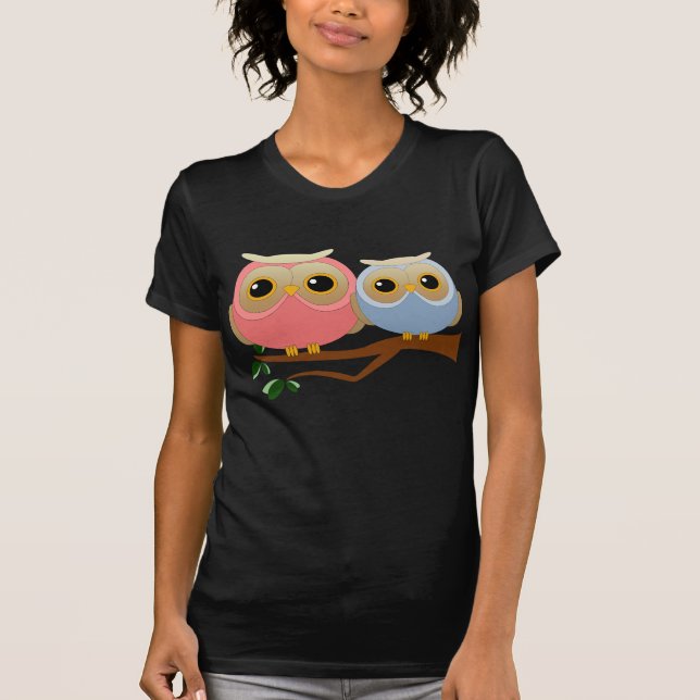 Camiseta Corujas cor-de-rosa e azuis (Frente)