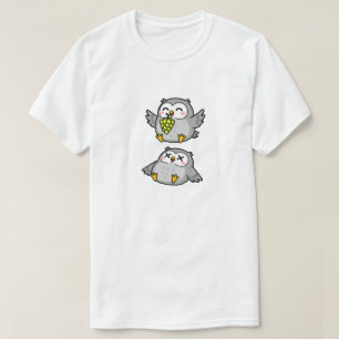 Camiseta Corujas de desenho animado fofas comendo uvas Coru