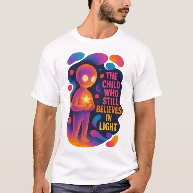 Camiseta Cosmic Glow Character & Inspirational Art (Frente)