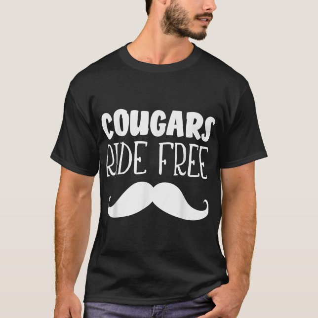 Camiseta Cougars cavalgam sem bigode, caminha com bigode Ba (Frente)