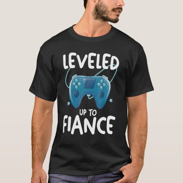 Camiseta Couple Matching Gamer Gaming Engagement Leveled Up (Frente)
