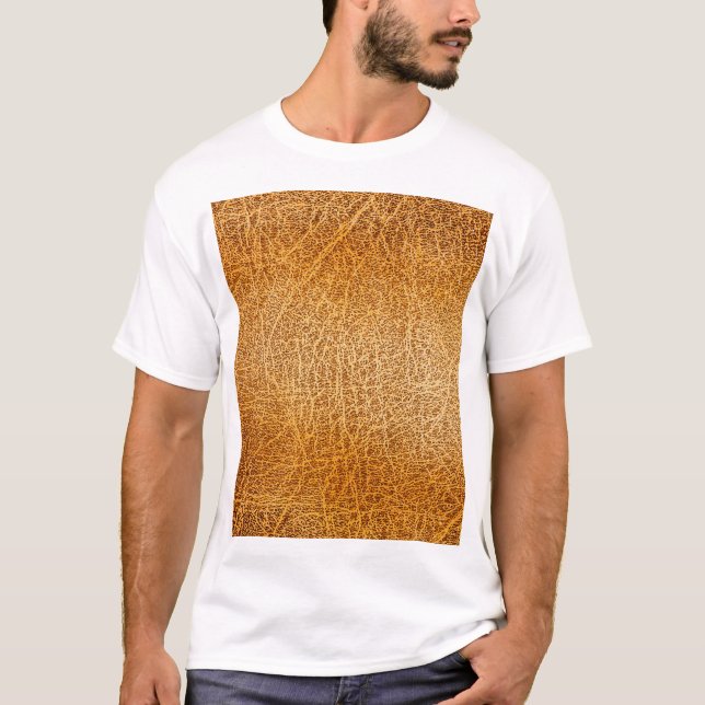 Camiseta Couro Marrom: Fechamento Detalhado da Textura (Frente)