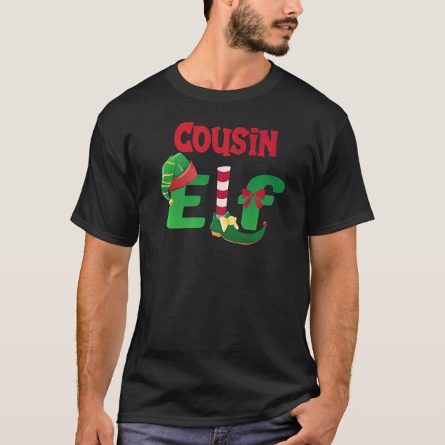 Camiseta Cousin Elf Humor Family Christmas Pajamas (Frente)