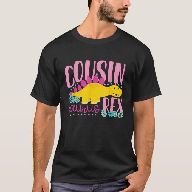 Camiseta Cousin Saurus Rex Funny Dinosaur Garotas (Frente)