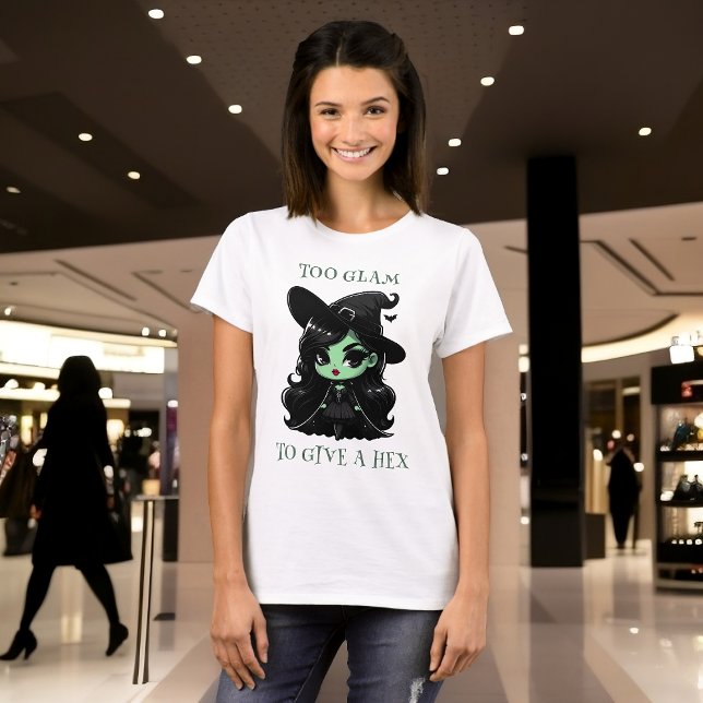 Camiseta Coutura de Caldeirão: Glama Verde e Enfeite Ortogr (Glam green witch and saying fun everyday witchy t-shirt)