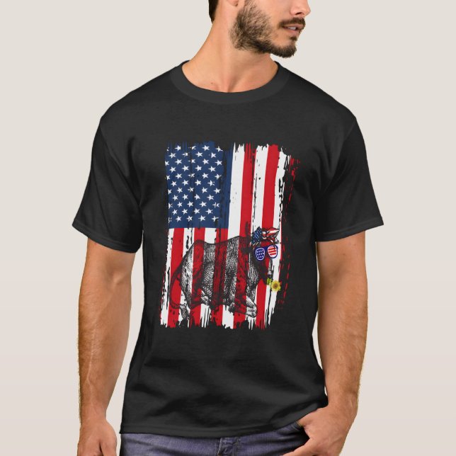 Camiseta Cow With Usa Flag Patriotic Farmer Usa Cow Animal (Frente)