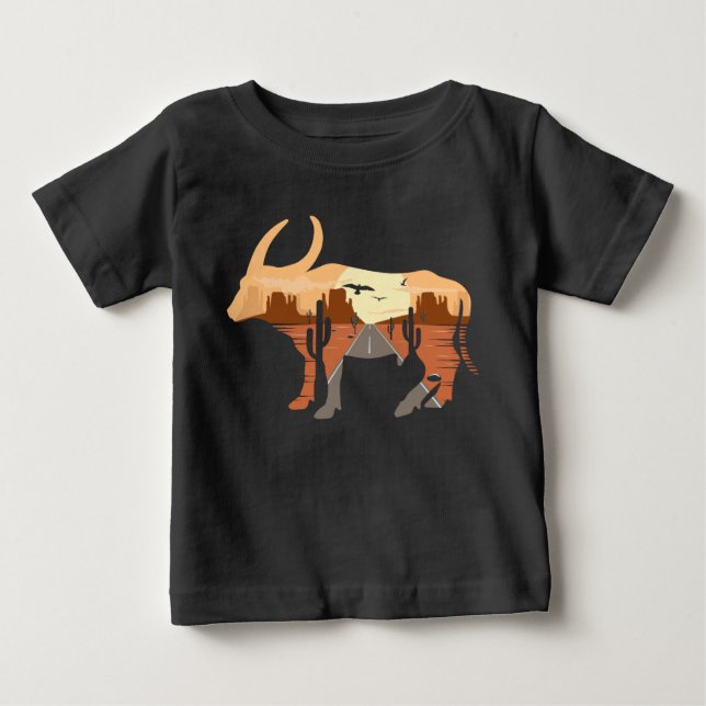 Camiseta Cowboy Deserto Nascer do Sol Gado Touro Cacto (Frente)