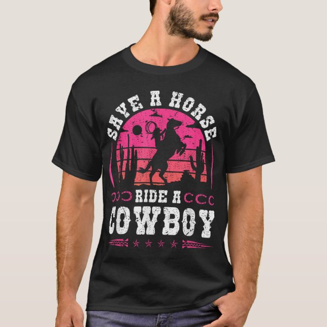 Camiseta Cowgirl salva uma corrida de cavalos (Frente)