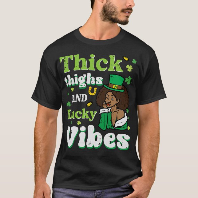 Camiseta Coxas Grossas Afro de St Patricks Vibrações da Sor (Frente)