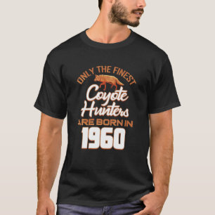Camiseta Coyote caçando o Nascer do Aniversário Gift Hunter