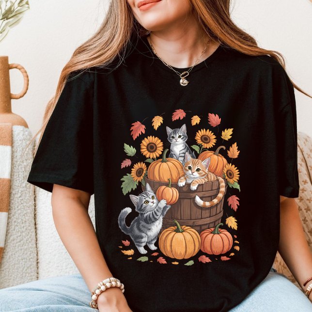 Camiseta Cozy Autumn Kittens e Pumpkins Fall Harvest (Criador carregado)