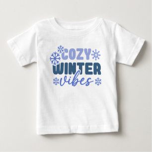 Camiseta Cozy Winter Vibes - Tipografia do Floco de Neve