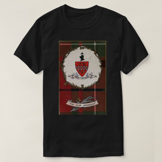 Camiseta Crachá Clan MacAulay Vintage Tartan Crest (Frente do Design)