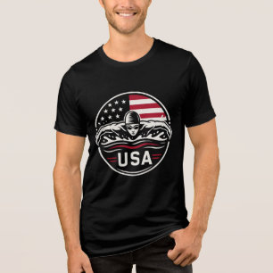 Camiseta Crachá Patriótico da Bandeira Americana de Natação
