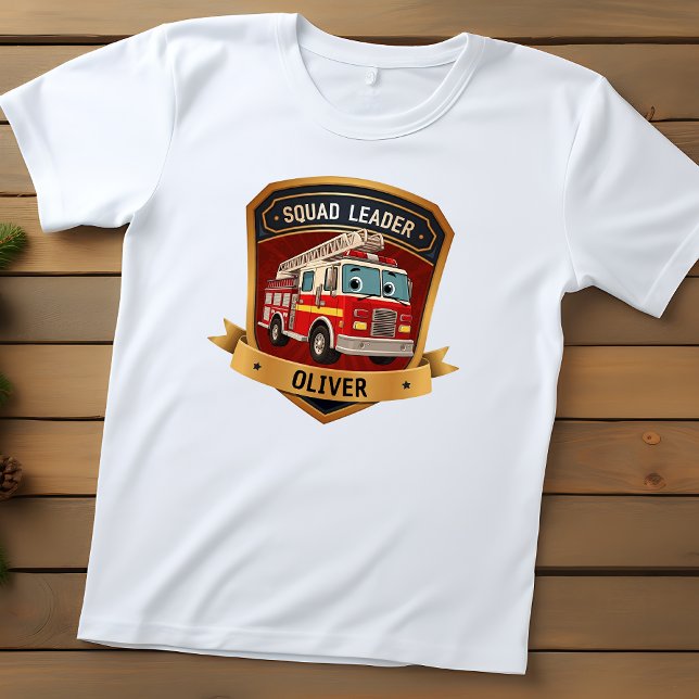 Camiseta Crachá Personalizado de Bombeiro Fofo (Criador carregado)