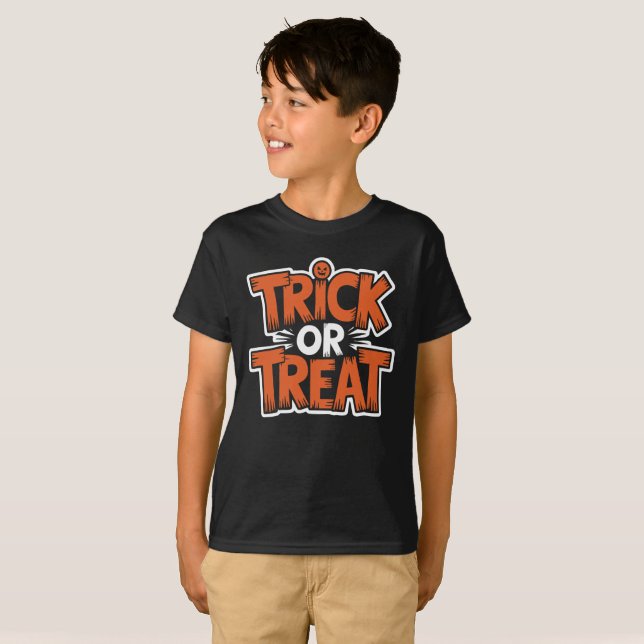 Camiseta Crachá Trick-or-Treat (Frente Completa)