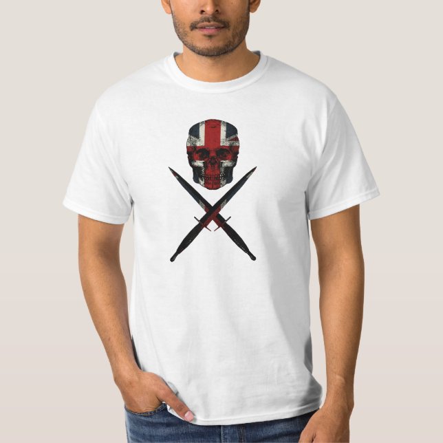 Camiseta crânio do jaque de união e punhal cruzado do (Frente)