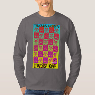 CAMISETA CRÂNIOS & TIBIAS CHUVA DE CORES