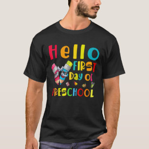 Camiseta Crayons Olá Pré-Escolar Primeiro Dia de Professore