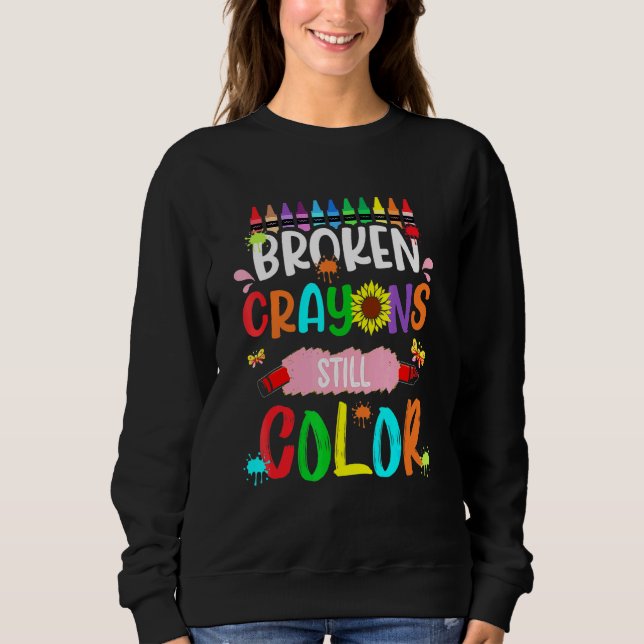 Camiseta Crayons Quebrados Ainda Coloridos Felizes Primeiro (Frente)