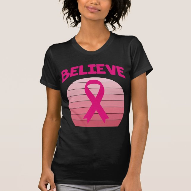 Camiseta Crê em Fita Cor-de-Rosa Camisa-T (Frente)