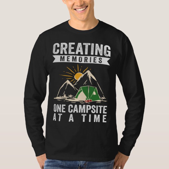 Camiseta Creating Memories One Campsite At A Time (Frente)
