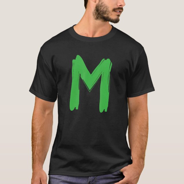 Camiseta Creative Bold Green - Letra M - alfabeto Design -  (Frente)