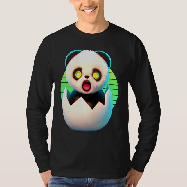 Camiseta Creepy Panda hatches from egg (Frente)