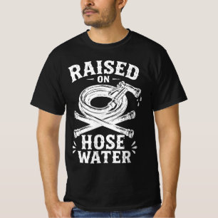 Camiseta Criado com água de mangueira
