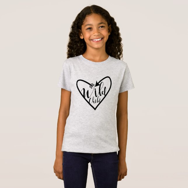 Camiseta Criança Selvagem Roteiro Coração de Flecha Boho Ch (Frente Completa)