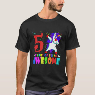 Camiseta Crianças 5 Festa de aniversário Dabbing Unicorn -