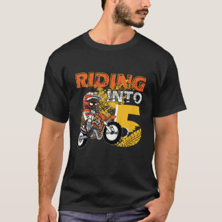 Camiseta Crianças Andando Para O Nascimento Da 5 De Biker, 