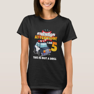 Camiseta Crianças Atenção, eu tenho 5 policiais, carro de 5