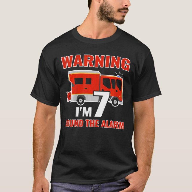 Camiseta Crianças Bombeiros com caminhão de bombeiros Eu so (Frente)