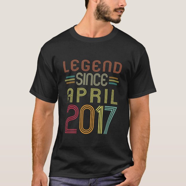 Camiseta Crianças Com Presentes De 5 Anos - Legenda Desde A (Frente)