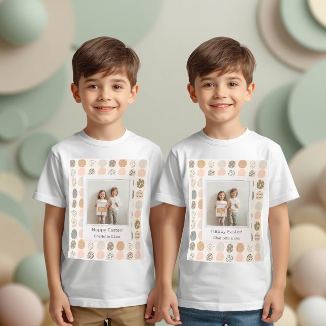 Camiseta Crianças da Moda Foto de Páscoa em Pastel | Person (Criador carregado)
