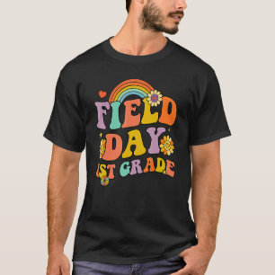 Camiseta Crianças Do 1º Dia Da rua De Groovy Field No Últim