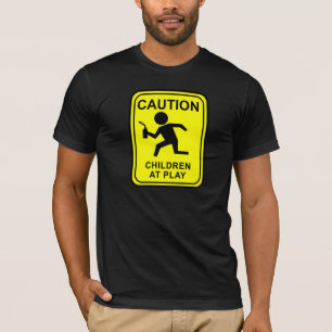 Camiseta Crianças do cuidado no jogo - corredor da tocha