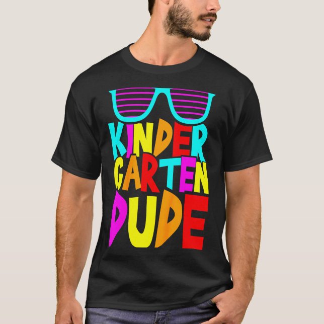 Camiseta Crianças Do Jardim De Infância Com Óculos De Sol D (Frente)