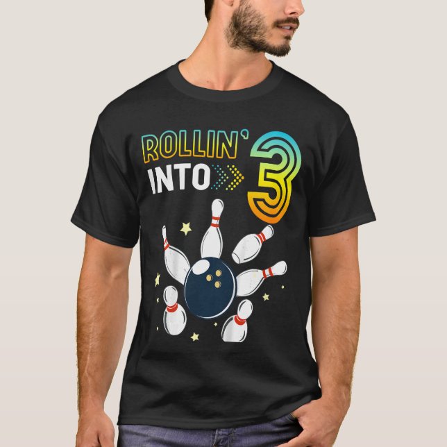 Camiseta Crianças Envolvendo Boliche De Aniversário Lov De  (Frente)