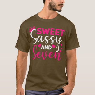 Camiseta Crianças Feliz 7 de Aniversário Doce Sassy e Sete