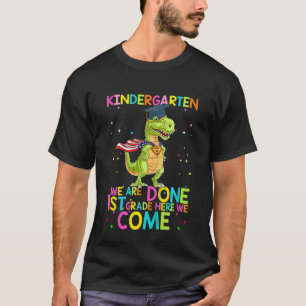 Camiseta Crianças Graduação em Jardim Infantil Unicórnio Má