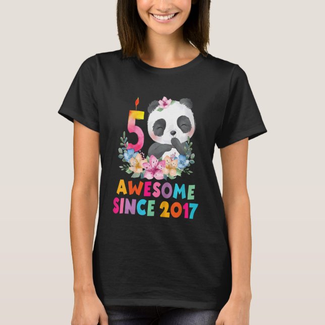 Camiseta Crianças Incríveis Desde 2017 Aniversário De 5 5 A (Frente)