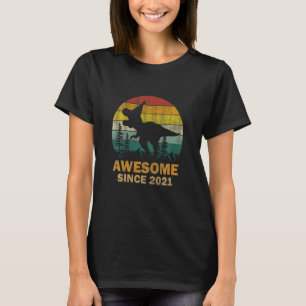 Camiseta Crianças Incríveis Desde 2021 segundo Dinossauro B
