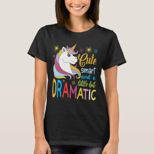 Camiseta Crianças inteligentes e um pouco dramáticas