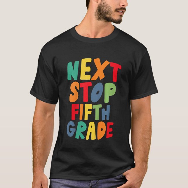 Camiseta Crianças Próxima Parada Quinto 5 de Grau Arco-Íris (Frente)