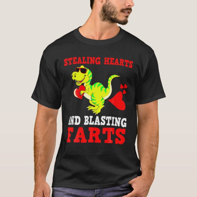 Camiseta Crianças Roubando Corações E Farinhas Explosivas T (Frente)